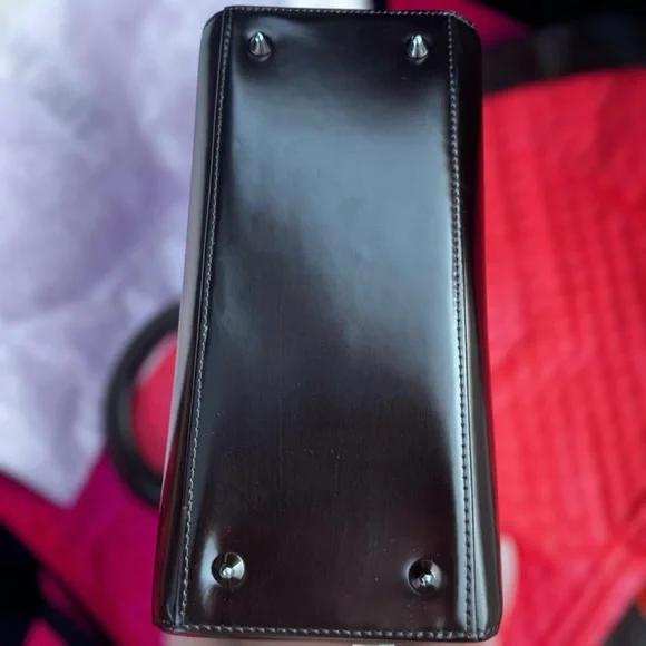 Limited Edition Christian Dior Lady Dior Art Black Patent Leather Red Heart Bag - Picture 8 of 15